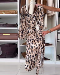 Mara™ | Elegante jurk met V-hals en verleidelijke print