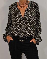 Diana™ | Klassieke V-Hals Blouse