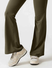 NOVERA™ | Trendy & Flatterende V-Back Jumpsuit