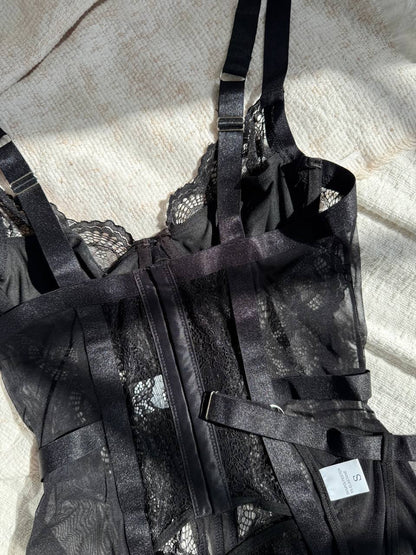 Alessandra™ | Zwart Mirage Satijnen Nachthemd