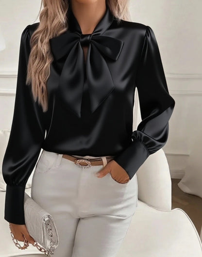 Lucia™ | Satijnen Blouse met Luxe Strikdetail